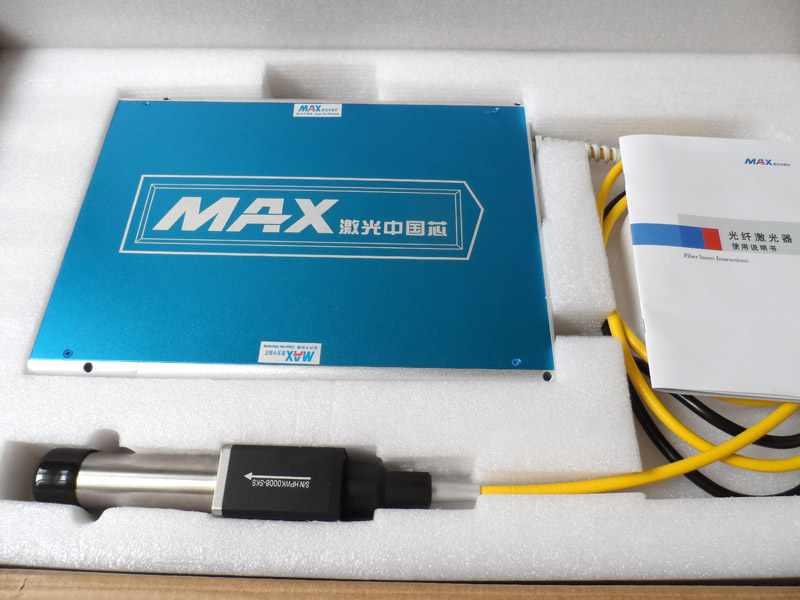 Nguồn laser Max 